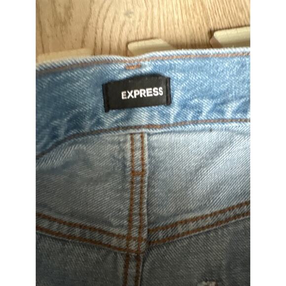 Express Wide Leg Jeans Size 31 Light Wash Raw Hem Y2K Vintage Denim - Picture 3 of 16